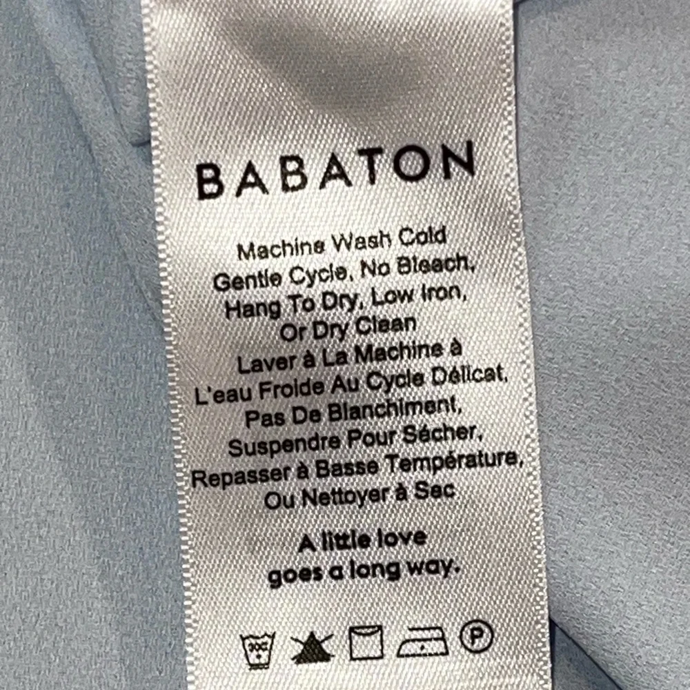 Aritzia Babaton Pale Blue Hopkins Sleeveless Tie Blouse Size Small - Picture 11 of 12